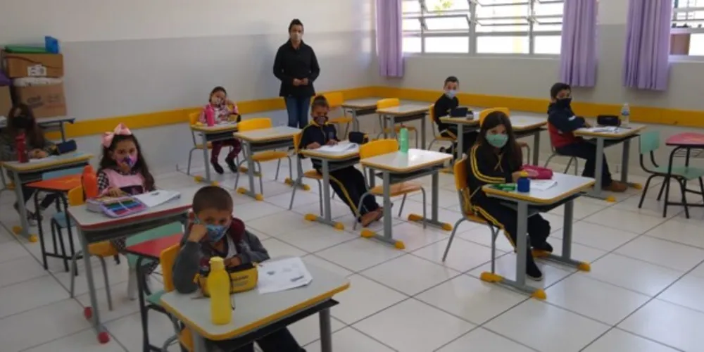 Equipe da Secretaria Municipal de Educação detalha planejamento para o retorno presencial. Aplicação dos testes devem auxiliar na elaboração de novas estratégias de aprendizado