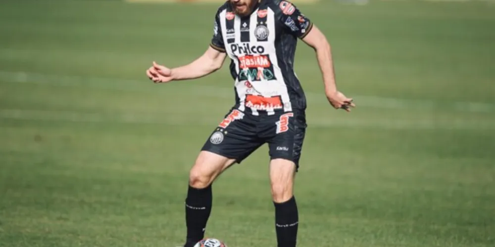 Atacante do Operário, Schumacher.