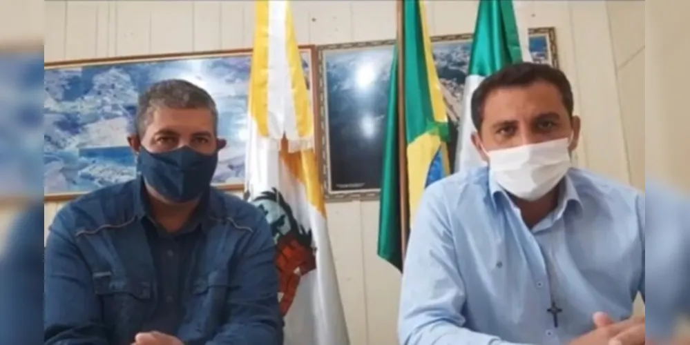 Secretário municipal de agropecuária, Faustino Pereira Filho, se reúne com o prefeito Douglas Modesto