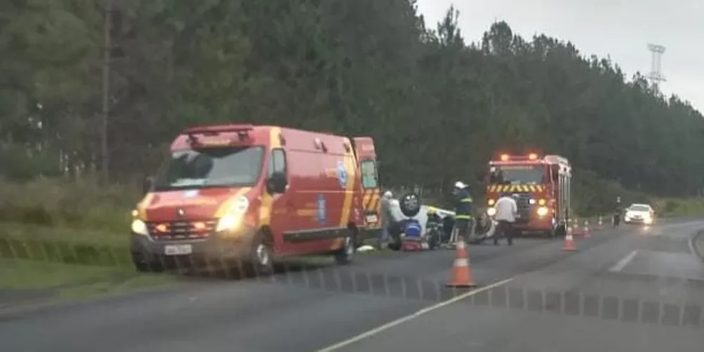 Socorristas do Corpo de Bombeiros e médico do Samu atenderam a ocorrência