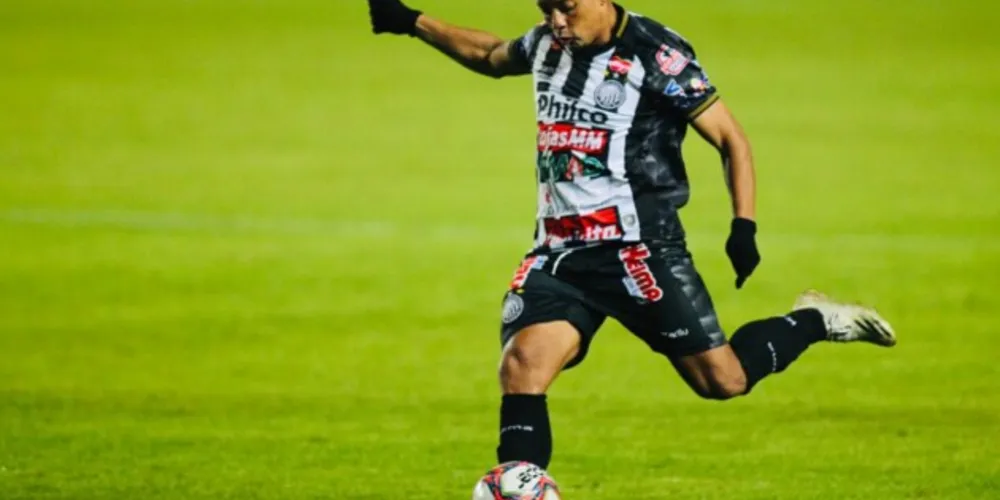 O Operário Ferroviário enfrenta o Cruzeiro, na noite deste sábado (19), pela 5ª rodada do Campeonato Brasileiro da Série B. O jogo acontece às 19h, no Estádio Germano Krüger.