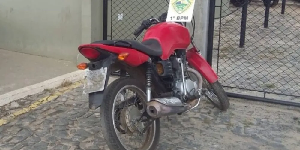 Ocorrência foi atendida por equipes da Polícia Militar na Rua Lyra, região da Chapada