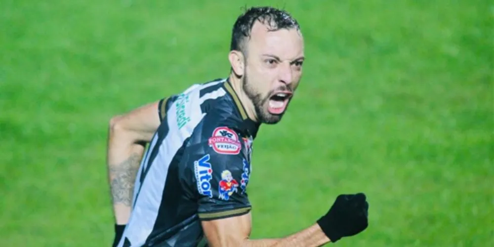 Vice-líder da Série B, Alvinegro já desbancou o Vasco e agora bateu o Cruzeiro, equipes consideradas tradicionais no futebol brasileiro