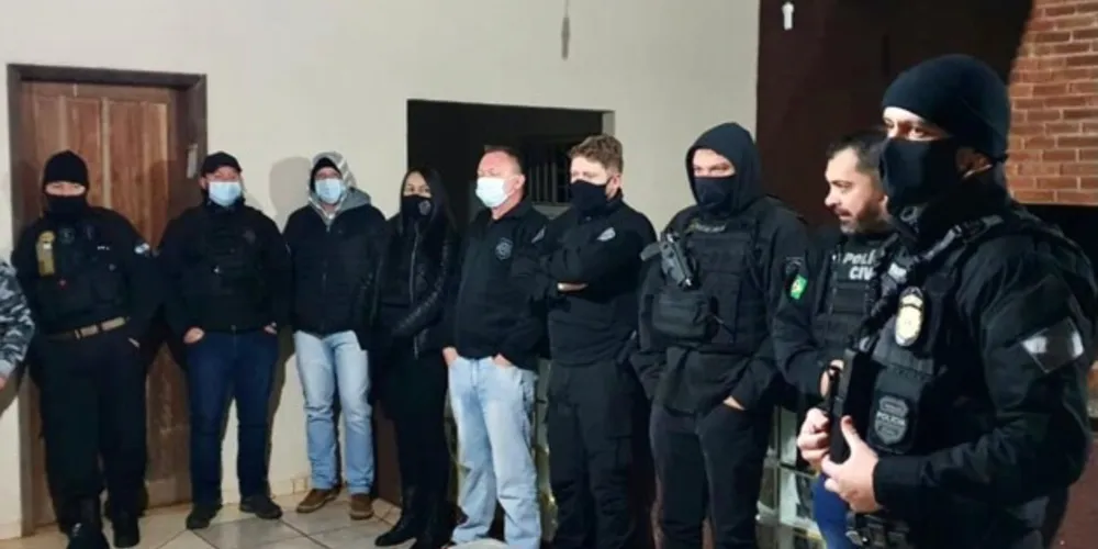 Megaoperação busca desmantelar uma organização criminosa especializada em roubos a fazendas e grandes empresas do estado