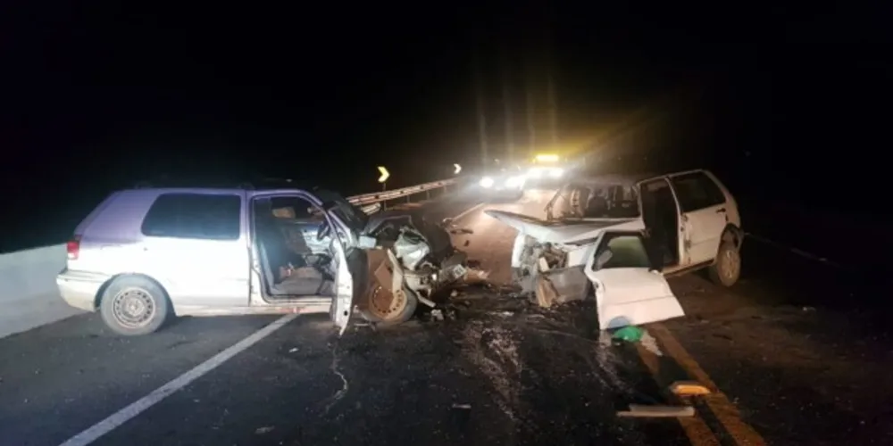 Acidente ocorreu em cima de uma ponte