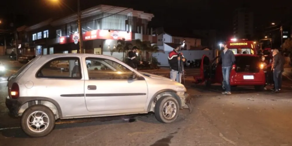 Situação foi registrada entre as ruas Padre Nóbrega e Contenda, na Vila Estrela