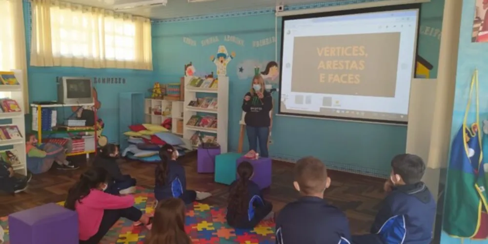 Palitos e guloseimas foram recursos utilizados para fixar conteúdos