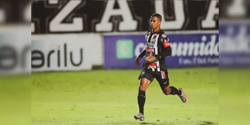 Atacante foi artilheiro da equipe na Série B 2020 com nove gols marcados