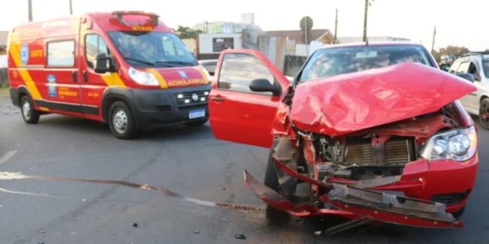 Colisão ocorreu na tarde desta sexta-feira (6), no Jardim Carvalho