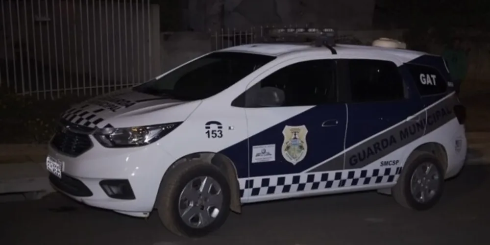 Morador foi salvo após uma rápida ação para conter o avanço das chamas