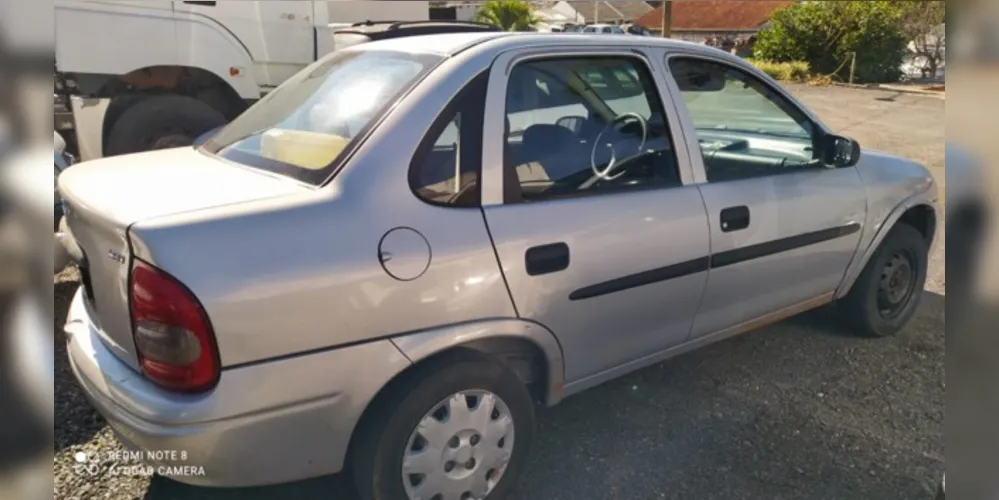 As duas pessoas detidas estavam em um Chevrolet Corsa 