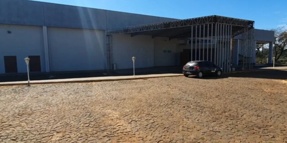 Imagem ilustrativa da imagem Confira os últimos preparativos para show de Gian e Giovani