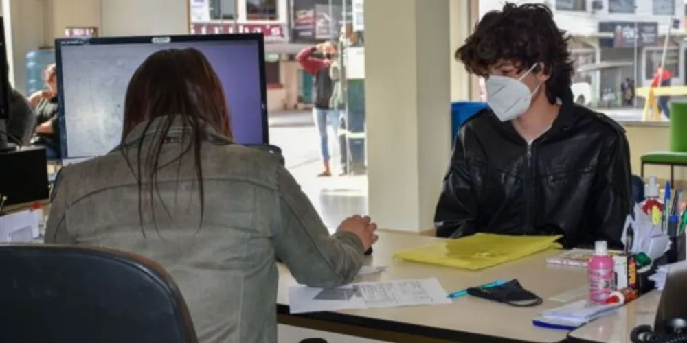 Projetos devem ocorrer ao longo do semestre para auxiliar jovens entre 14 e 29 anos