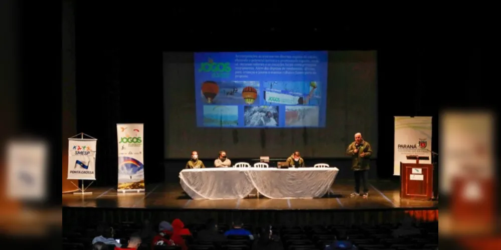 Projetos para a retomada do esporte foram apresentados no Cine Teatro Ópera.