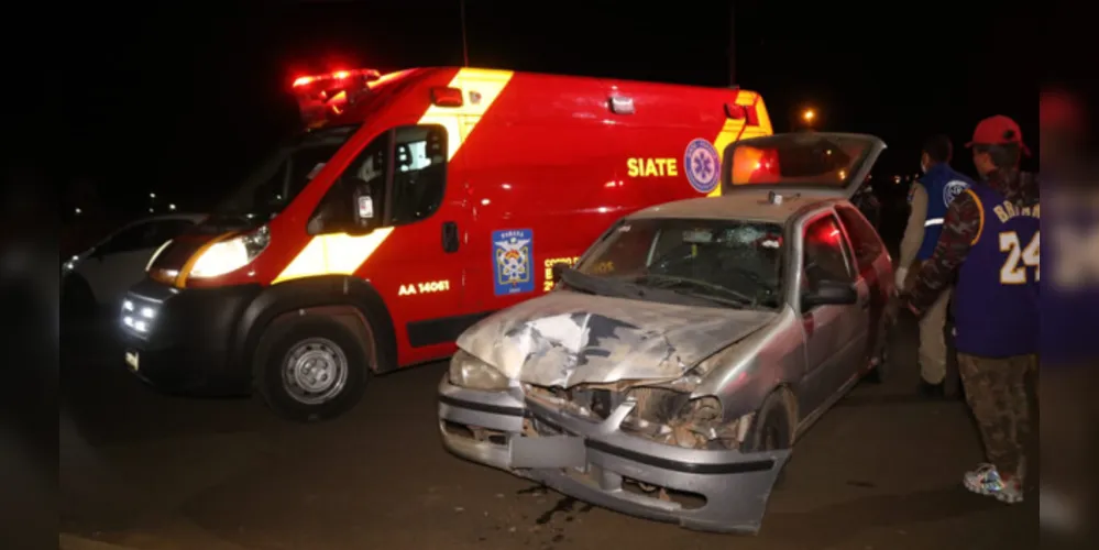 Motorista teve ferimentos moderados e foi encaminhado para uma casa hospitalar