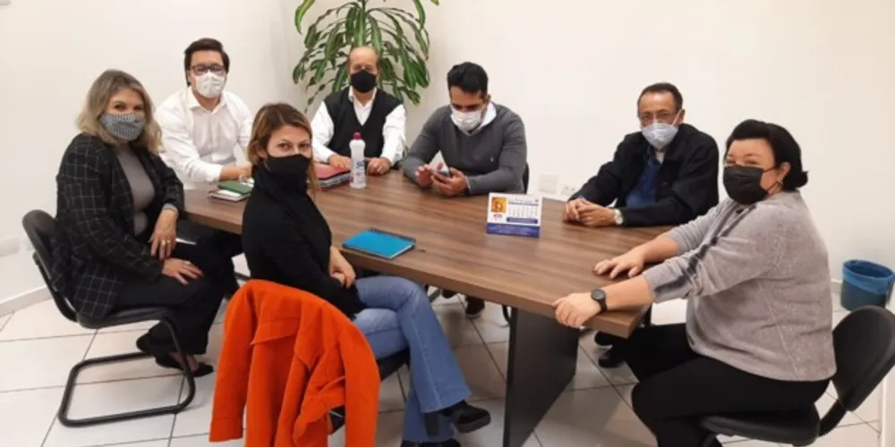 Reunião aconteceu em Maringá