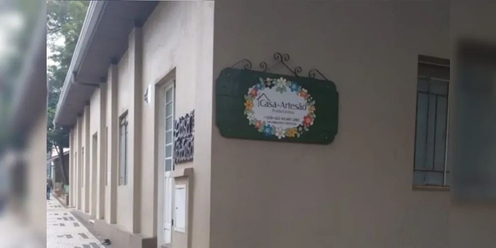 Imagem ilustrativa da imagem Casa do Artesão promove saldão com roupas a R$ 1
