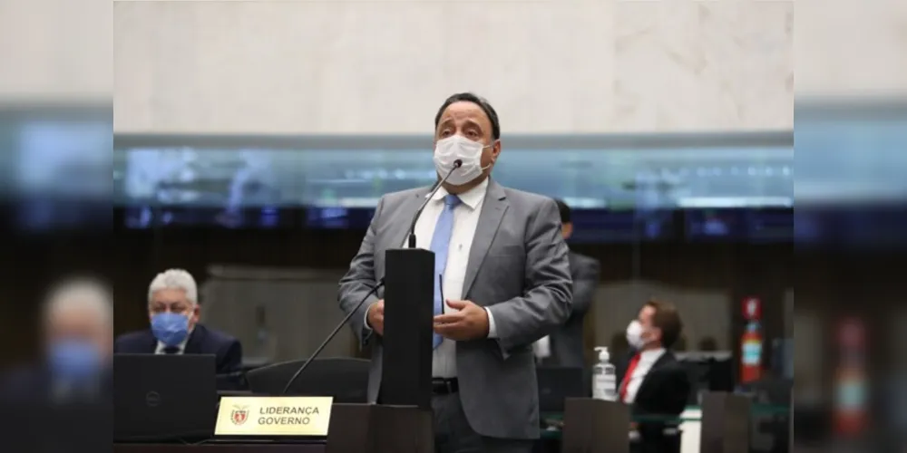 Hussein Bakri é deputado estadual, líder do Governo e presidente da Comissão de Educação da Assembleia