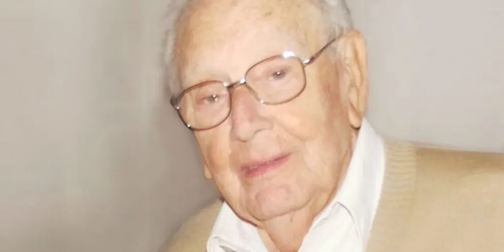 Ex-professor da UEPG, Acácio de Moura Prestes.
