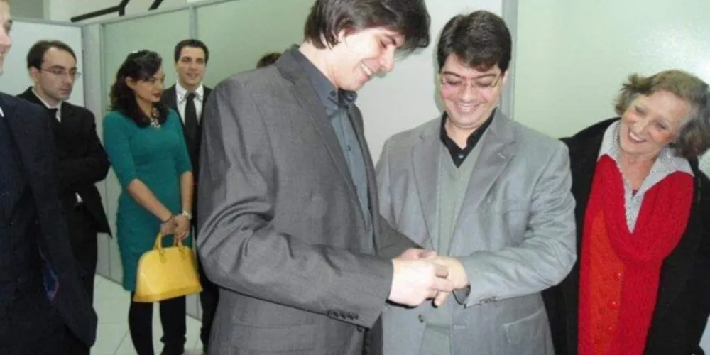 Imagem ilustrativa da imagem LGBTQI+ celebram 10 anos de uniões homoafetivas no Brasil