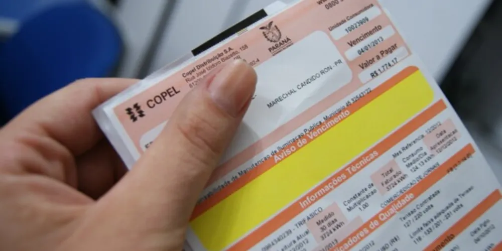 Cobrança passou de R$ 6,24 para R$ 9,49 a cada 100 kWh consumidos