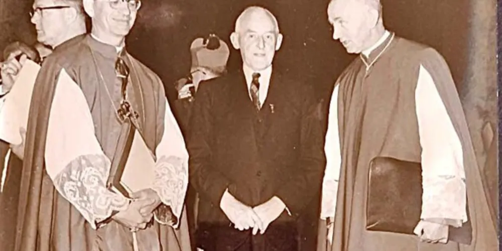 Coluna 'Trilha da Fé: Uma legião de Maria