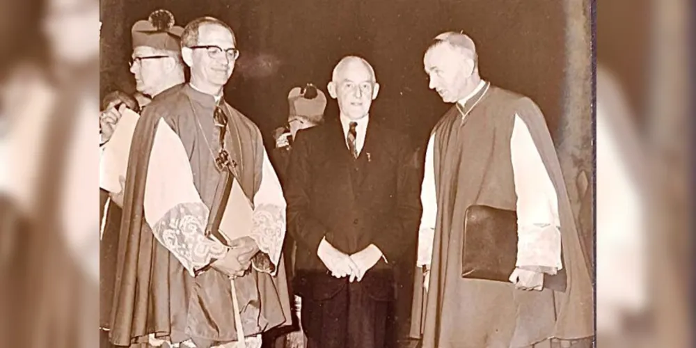 Coluna 'Trilha da Fé: Uma legião de Maria