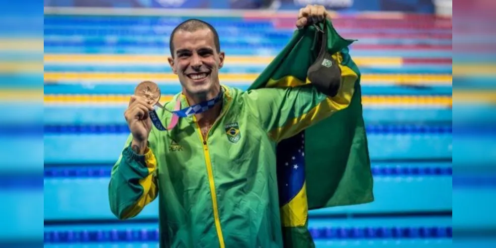 Nadador superou a depressão e desistiu da aposentadoria para chegar a Tóquio e subir ao pódio