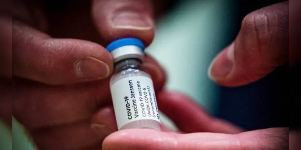 Após autorização da agência reguladora dos EUA, 3 milhões de doses dos imunizante devem ser enviados na terça-feira