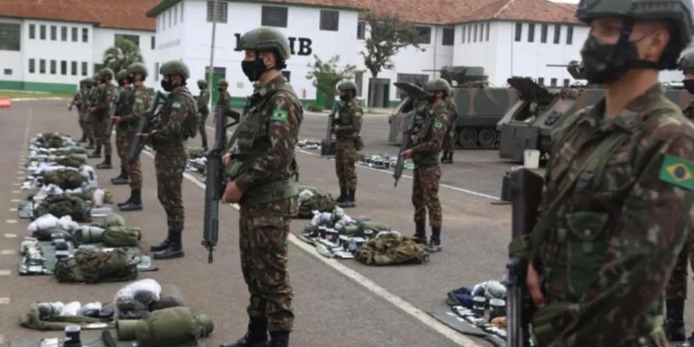 Os militares irão participar de treinamentos reais no Campo de Instrução Marechal Hermes