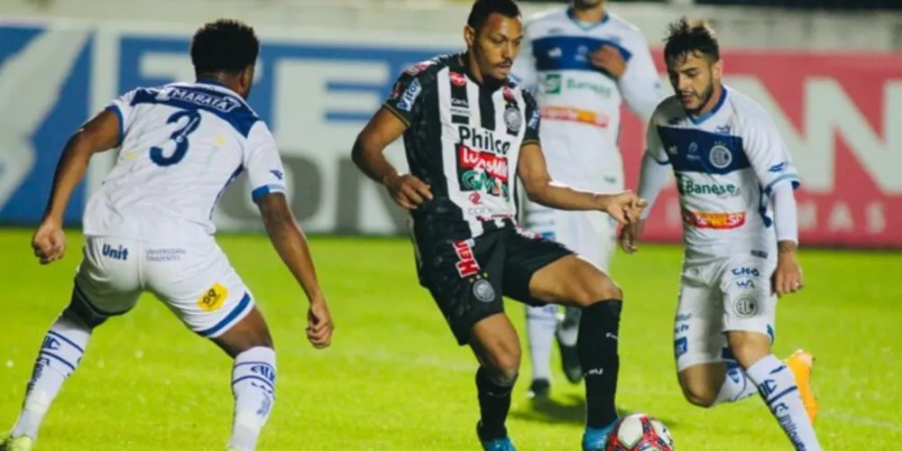 Time alvinegro empatou sem gols na noite desta sexta-feira (25)