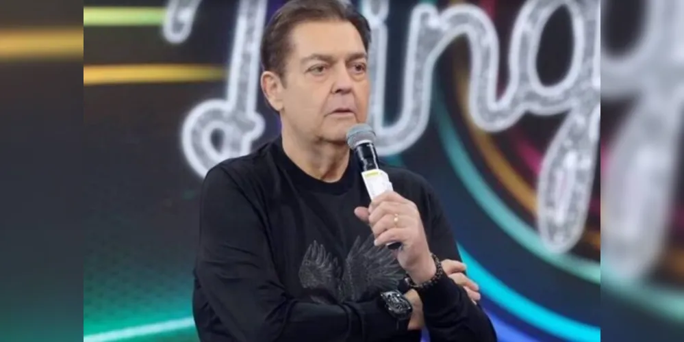 Apresentador não irá comandar o 'Domingão'. Atração terá o comando de Tiago Leifert neste domingo