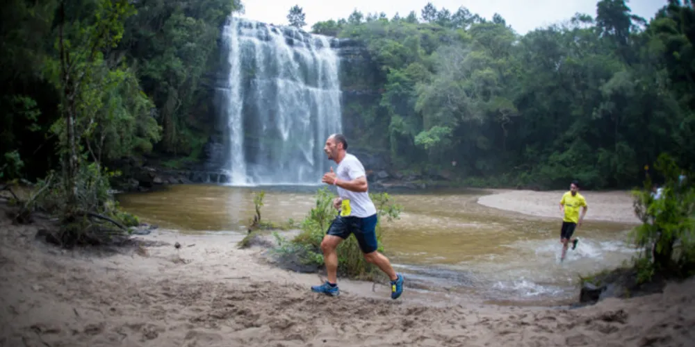 Em 2017, a Cachoeira da Mariquinha foi o atrativo turístico
escolhido pelos atletas, para sediar uma das etapas da Corrida na Roça
