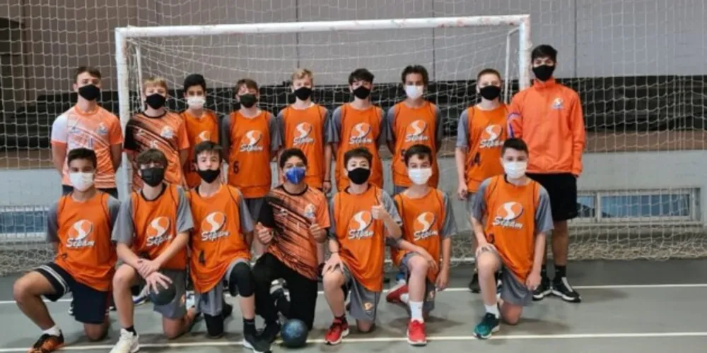 Equipe do handebol masculino participou de um amistoso na semana passada como forma de preparação para os JEPs 
