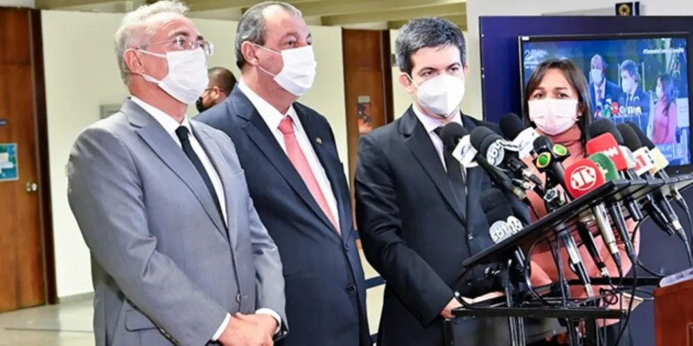 Senador Randolfe Rodrigues, afirmou que presidente cometeu o crime de prevaricação. Para ele, os fatos apontados são suficientes para motivar o impeachment