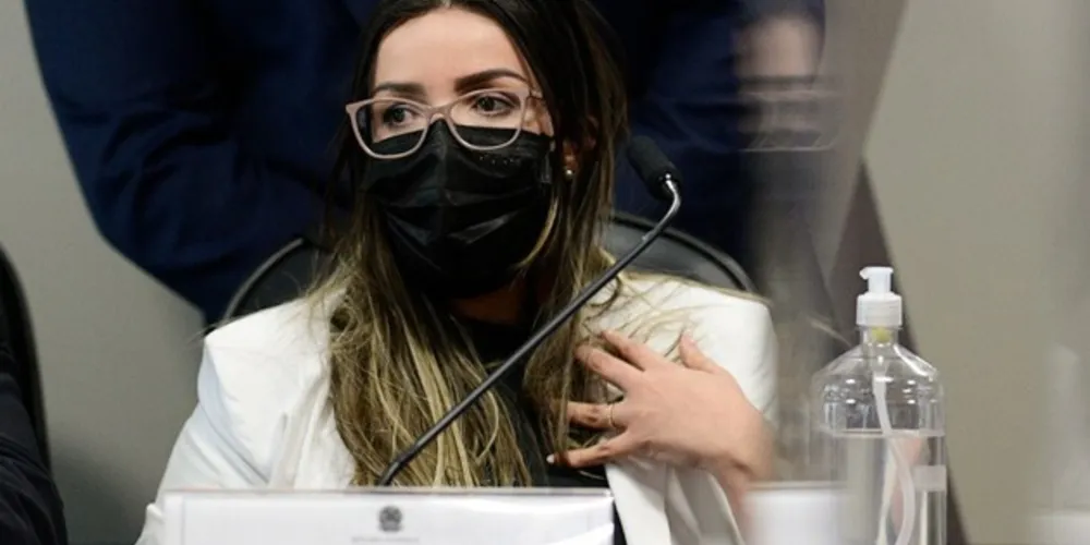 CPI tentou ouvir ontem, Emanuela Medrades, diretora da empresa, mas imbróglio levou ao adiamento do depoimento