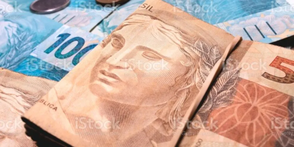 Imagem ilustrativa da imagem Nascidos em outubro recebem auxílio hoje