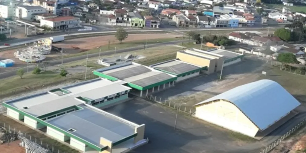 Atual prefeita, Alcione Lemos (DEM), era a secretária municipal de Educação, Cultura e Esporte na época da conquista do polo que completa 12 anos no município