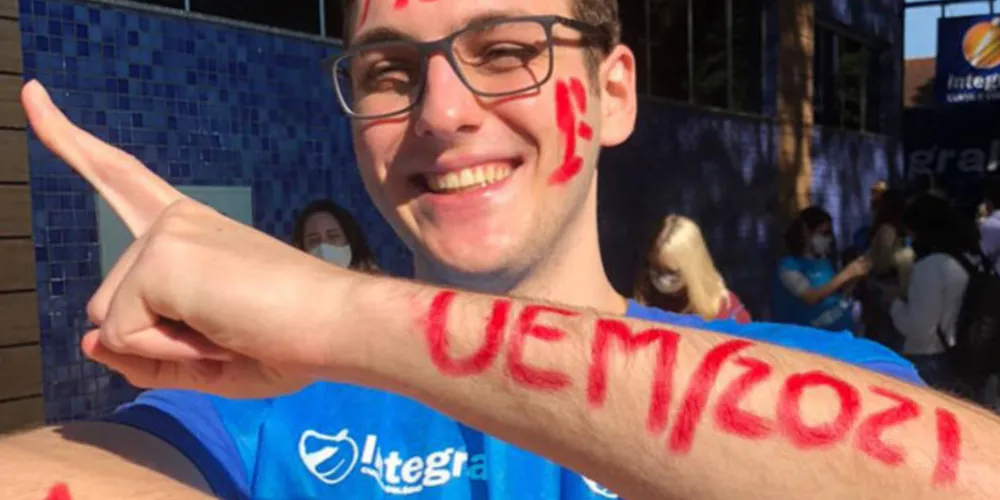 Matrículas nos cerca de 70 cursos de graduação presencial da Universidade Estadual de Maringá devem ser feitas até quinta-feira (17)