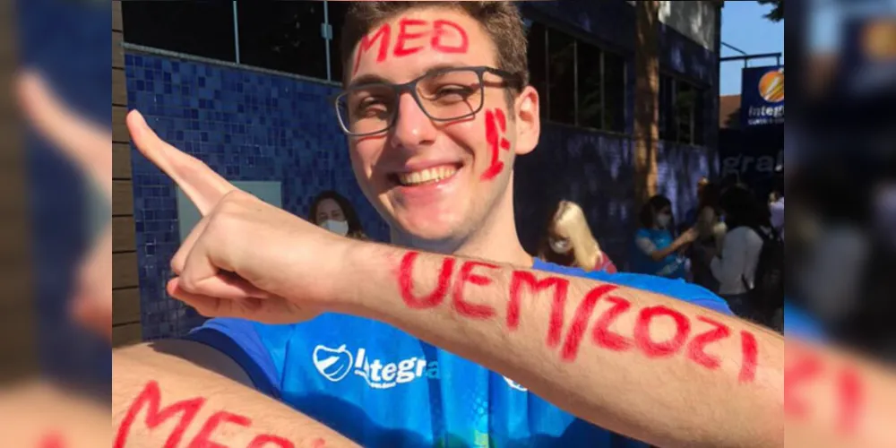 Matrículas nos cerca de 70 cursos de graduação presencial da Universidade Estadual de Maringá devem ser feitas até quinta-feira (17)
