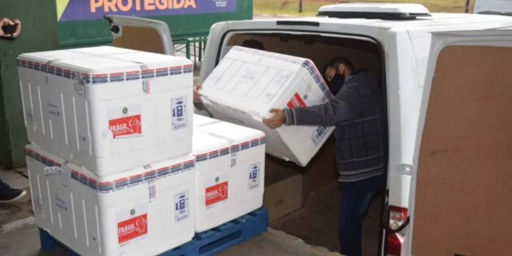 Estado receberá 311,7 mil imunizantes nesta segunda-feira (16)