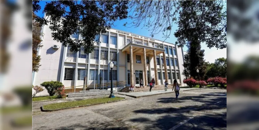 Sindicato reverte o congelamento imposto à concessão de promoções e progressões