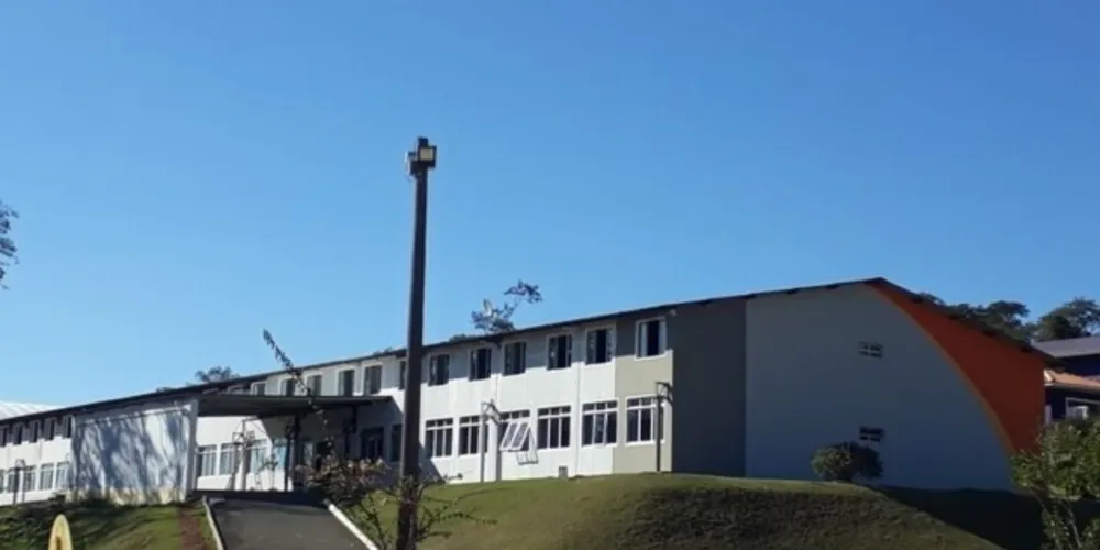 Colégio Militar realiza palestra sobre Direito Animal para adolescentes.