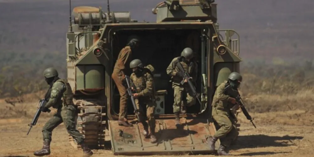 Esta é a terceira fase da operação e contou, pela primeira vez, com a participação do Exército e da Aeronáutica, passando a integrar o calendário operativo do Ministério da Defesa.