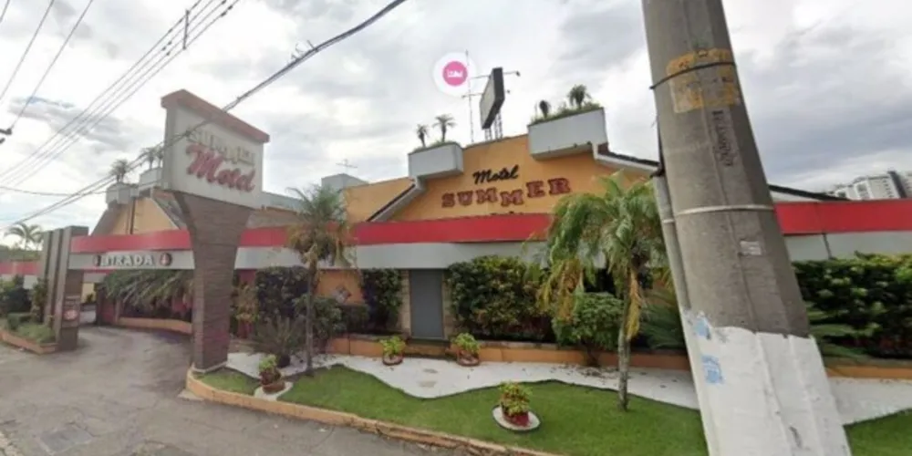Imagem ilustrativa da imagem Policial morre após comemorar com 11 mulheres no motel