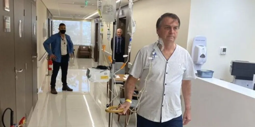 Presidente estava  internado desde o dia 14