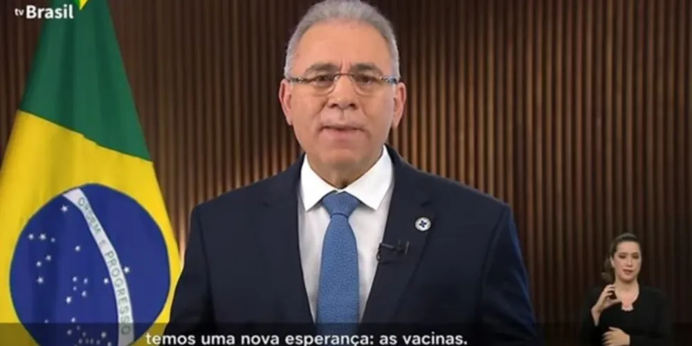 Ministro da Saúde atribuiu o avanço do plano ao presidente Jair Bolsonaro