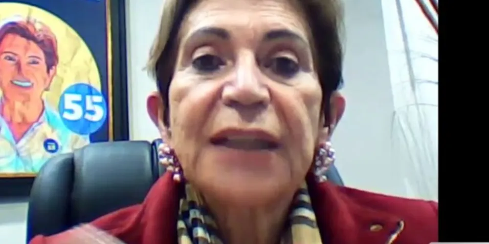 Prefeita Elizabeth diz que a 'pandemia está acabando conos'.