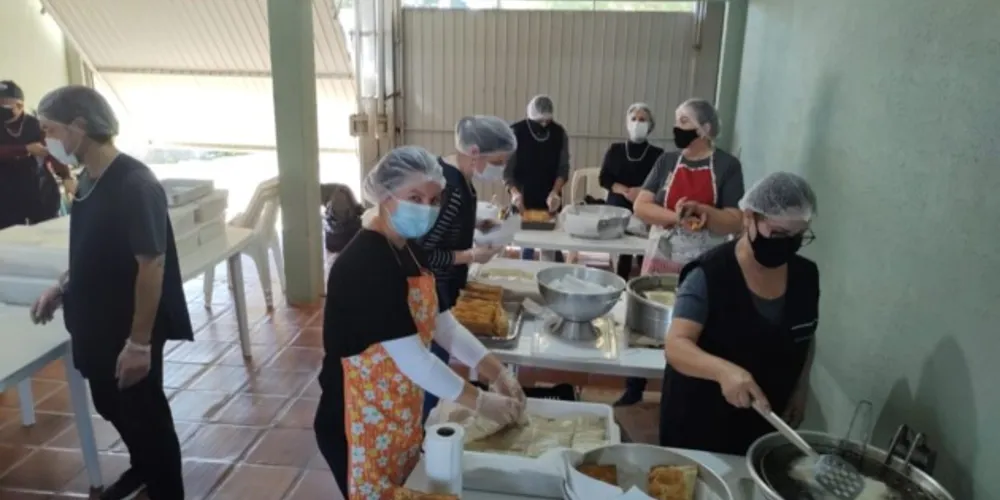 Cerca de 1.300 pastéis foram vendidos no sábado