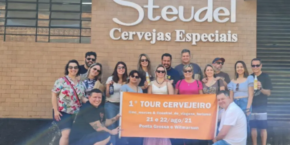 STEUDEL – A Steudel Cervejas Especiais, a mais nova cervejaria artesanal dos Campos Gerais, no último fim de semana atraiu um grupo de turistas cervejeiros de Curitiba para uma degustação em sua fábrica aqui na cidade.